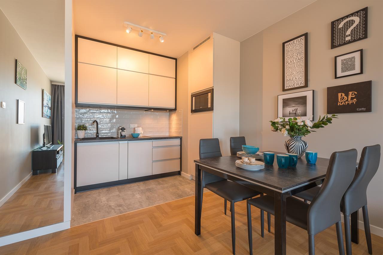 ורשה P&O Serviced Apartments Woronicza מראה חיצוני תמונה