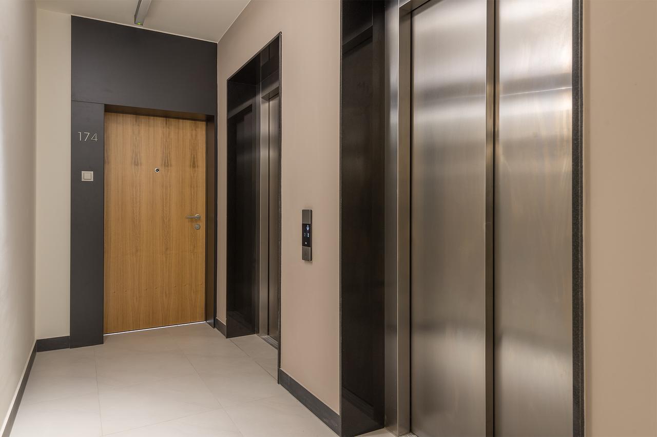ורשה P&O Serviced Apartments Woronicza מראה חיצוני תמונה